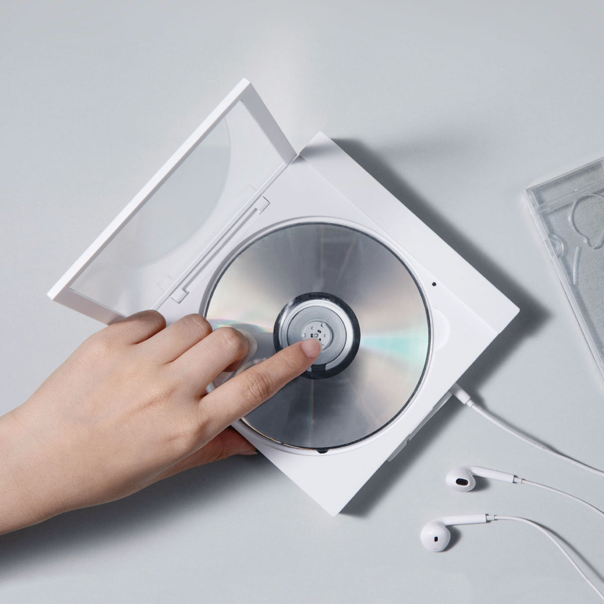 Cd Photo Socket TINYL COVER: The Flagship Hi-Fi CD Player